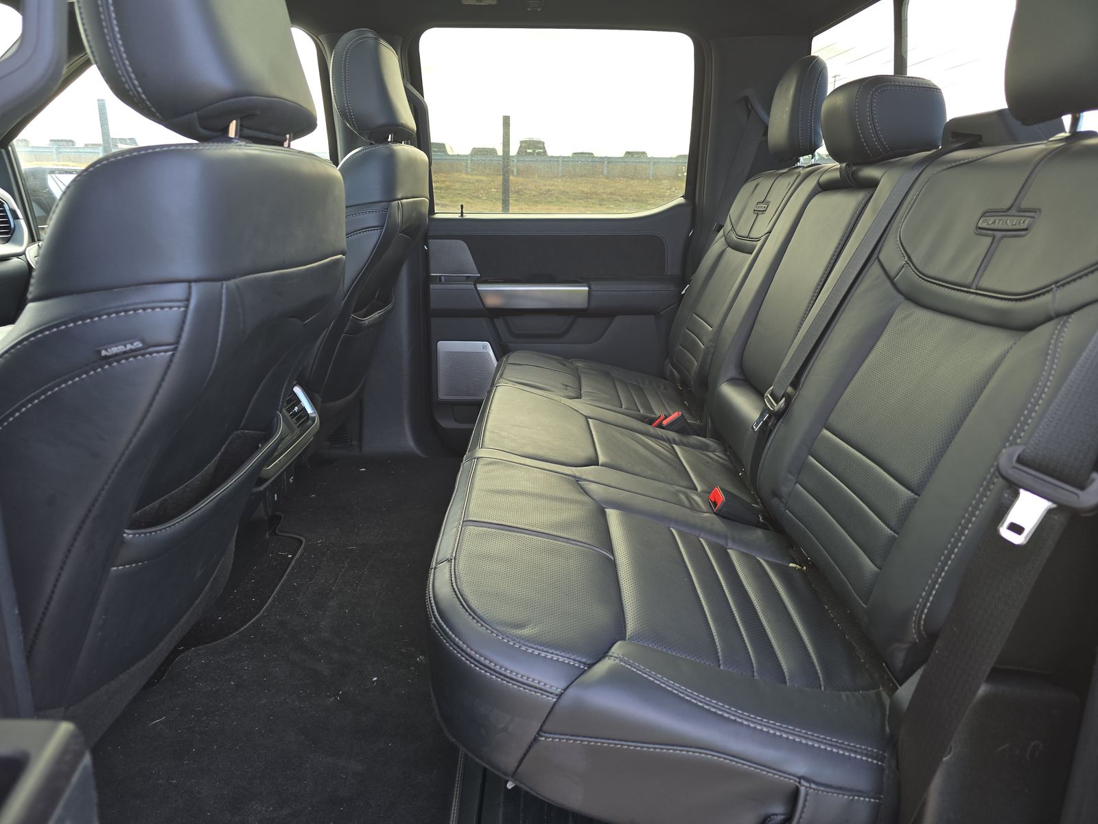 2022 Ford F-150 Hybrid Platinum AWD