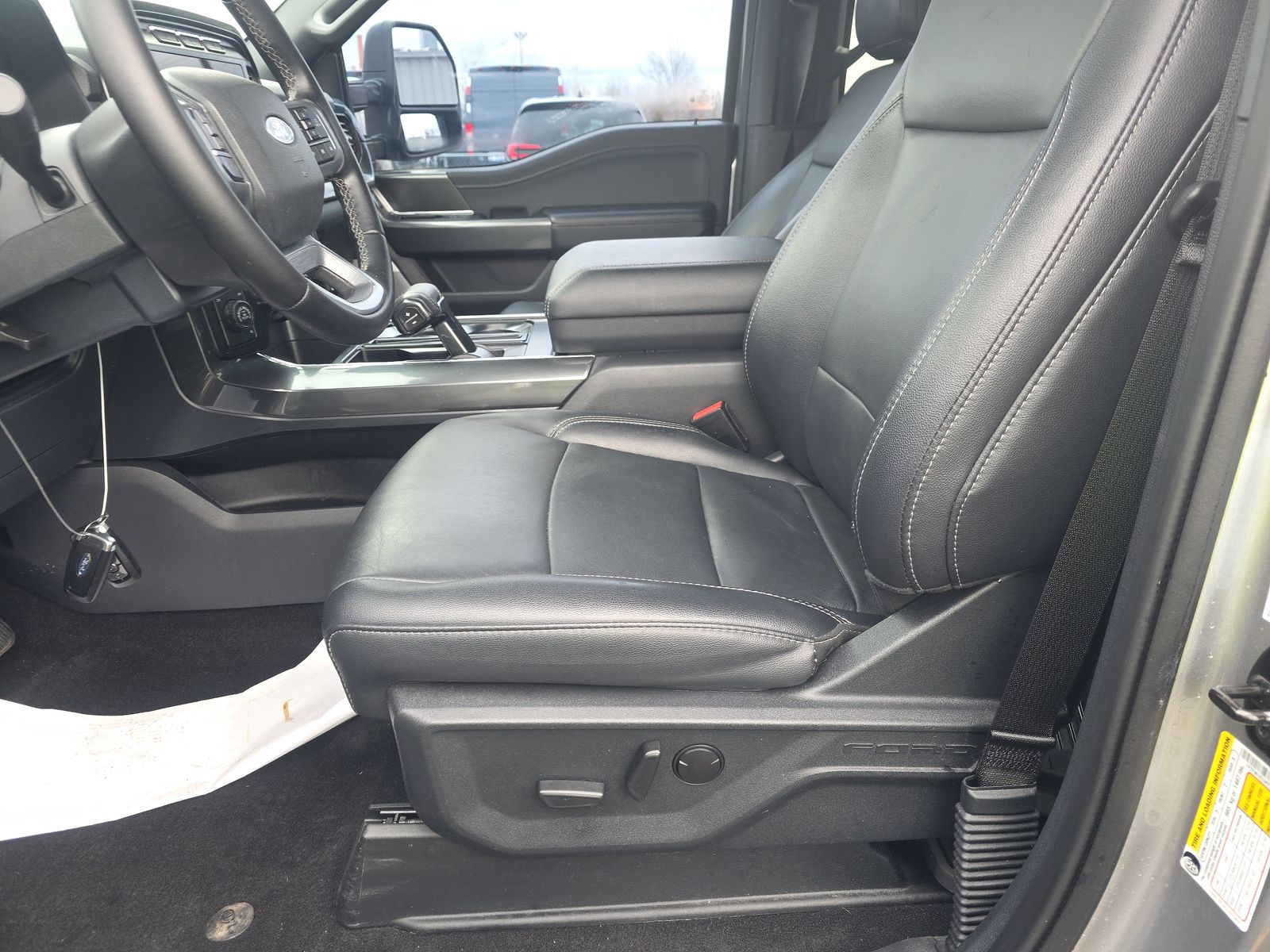 2023 Ford F-150 Hybrid XLT AWD