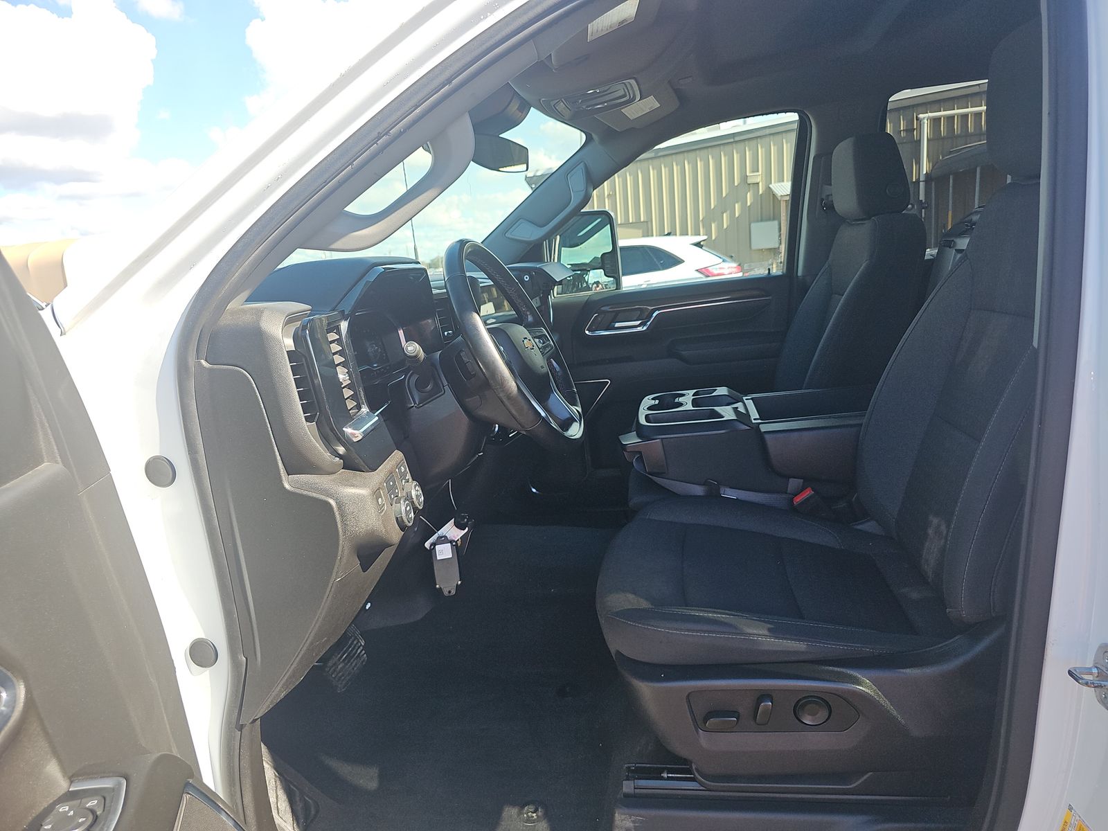 2024 Chevrolet Silverado 2500HD LT AWD