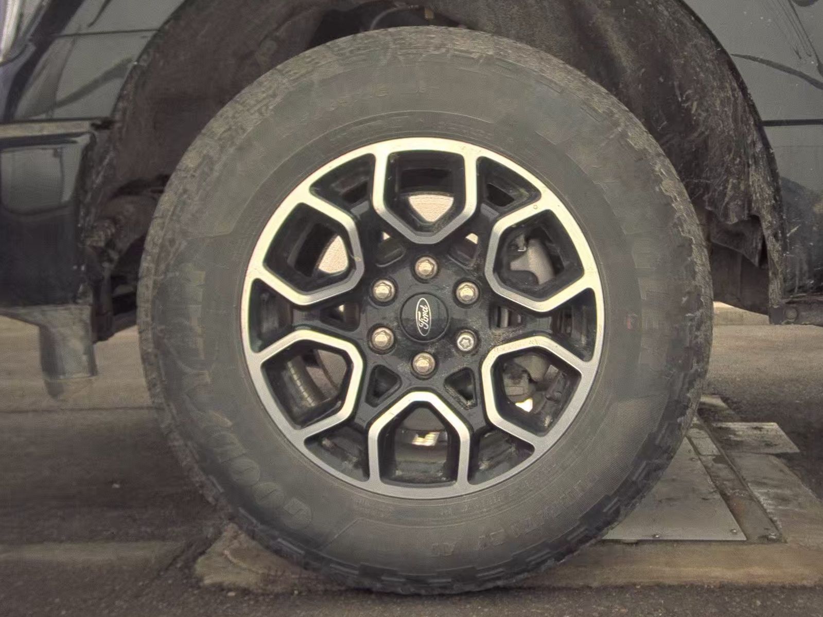 2023 Ford F-150 XL AWD