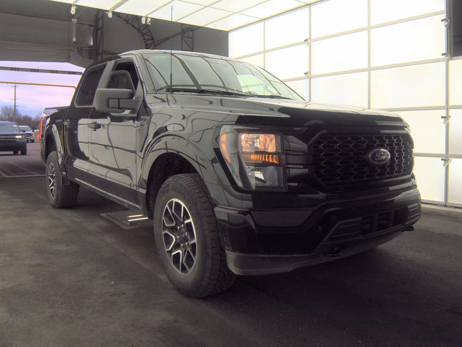 2023 Ford F-150 XL AWD