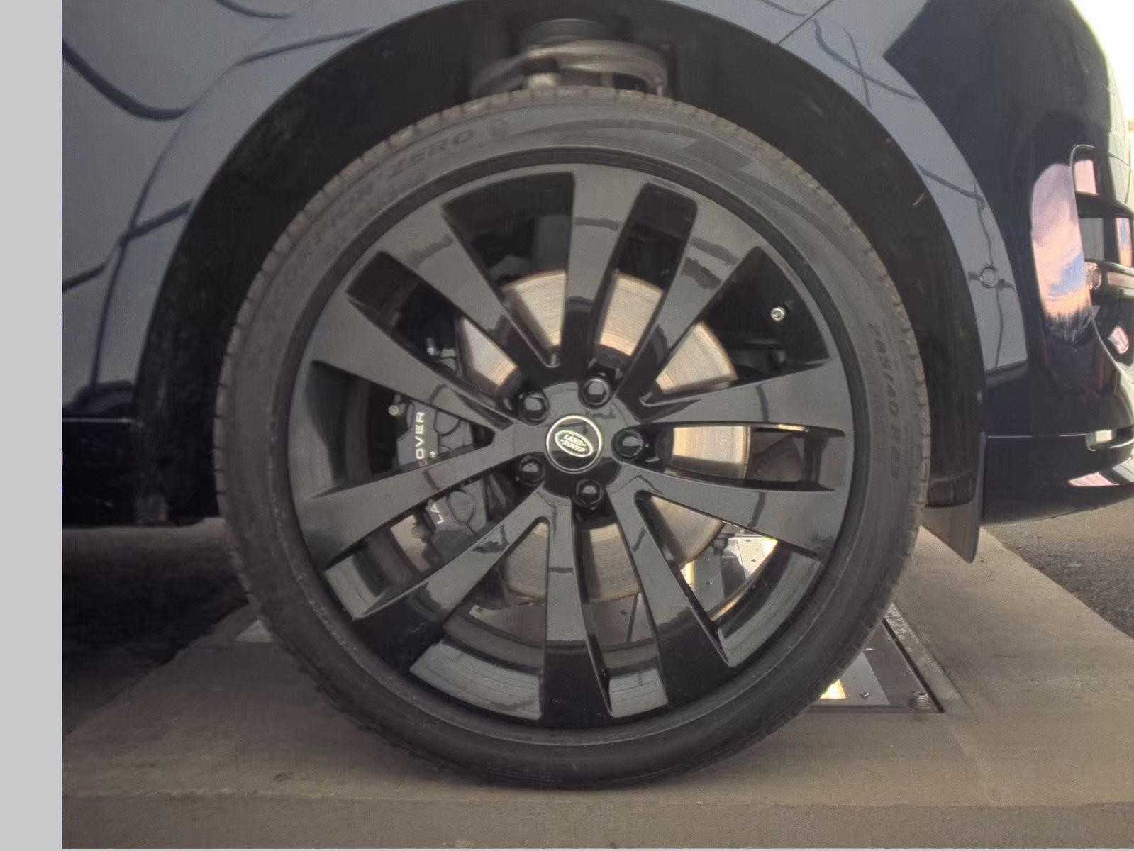 2023 Land Rover Range Rover Sport Plug-In Hybrid Autobiography AWD