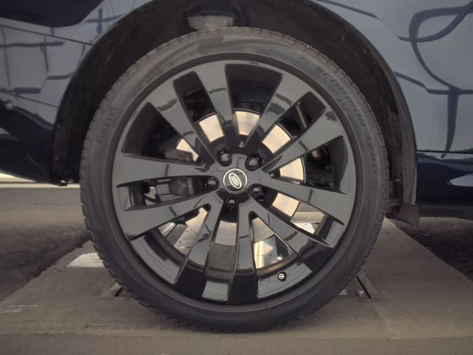 2023 Land Rover Range Rover Sport Plug-In Hybrid Autobiography AWD