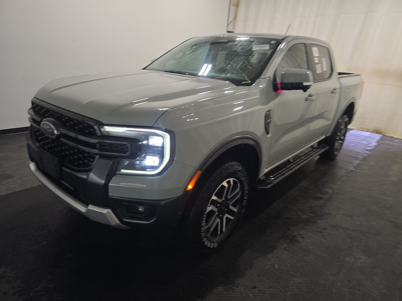 2024 Ford Ranger LARIAT AWD