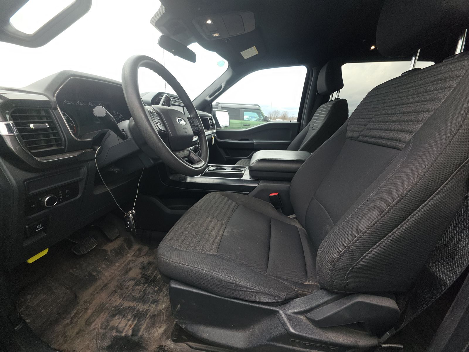 2023 Ford F-150 XL AWD