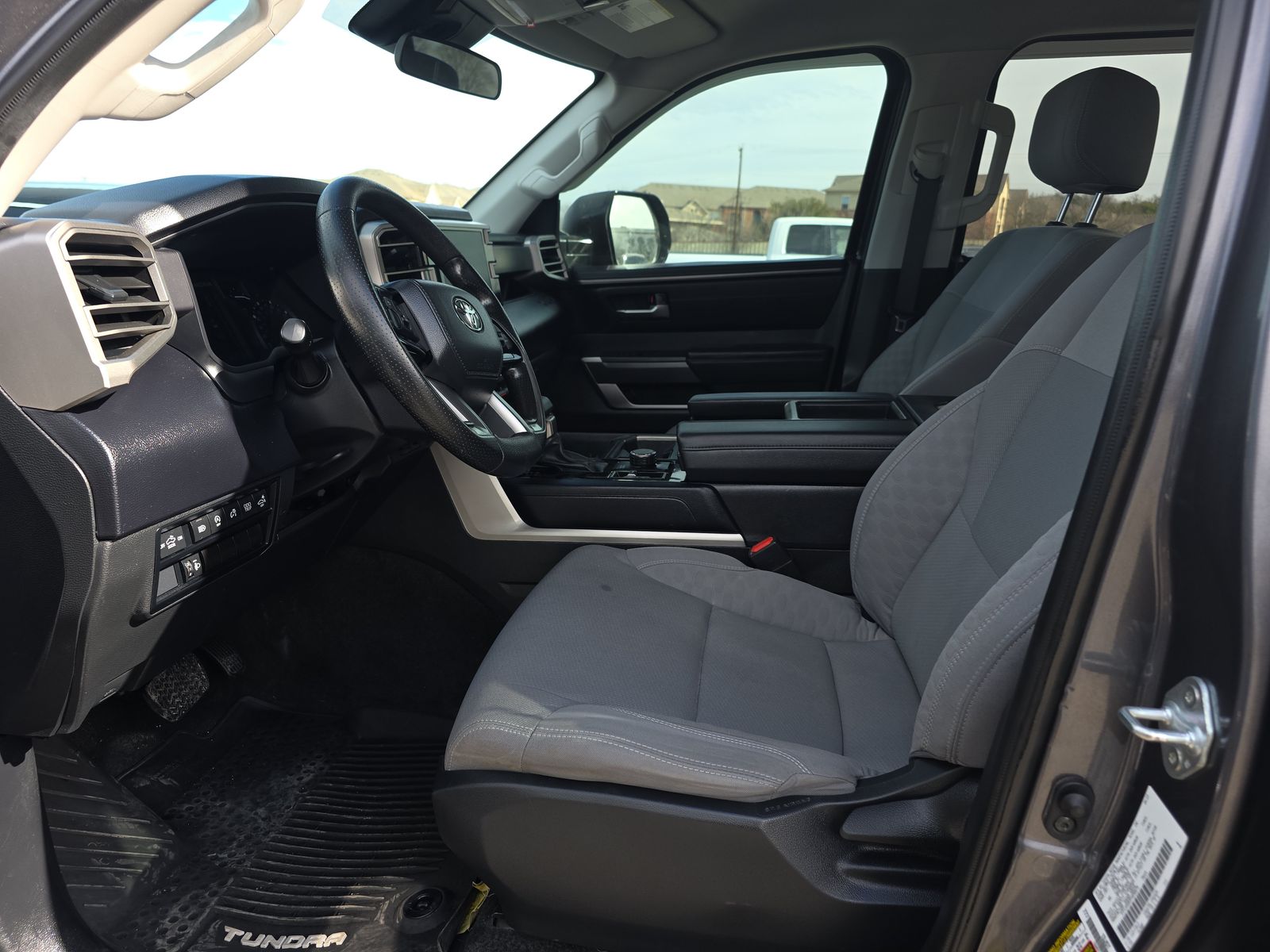 2023 Toyota Tundra SR5 AWD