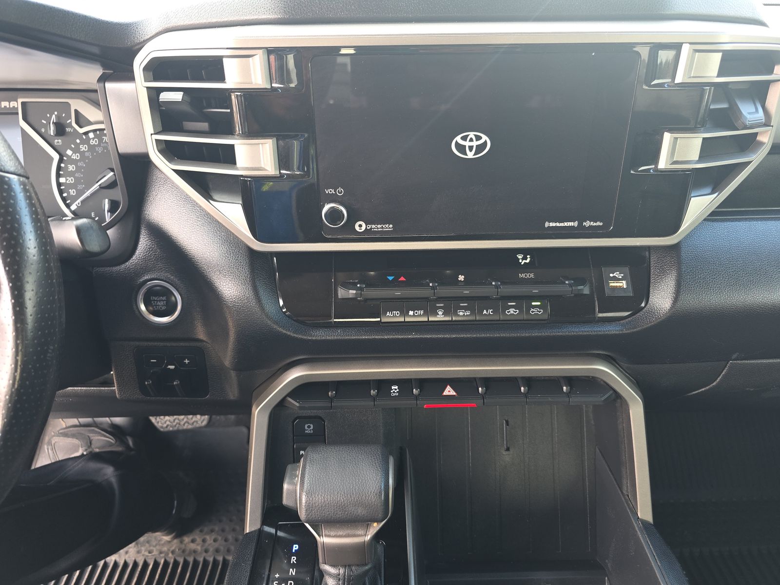 2023 Toyota Tundra SR5 AWD