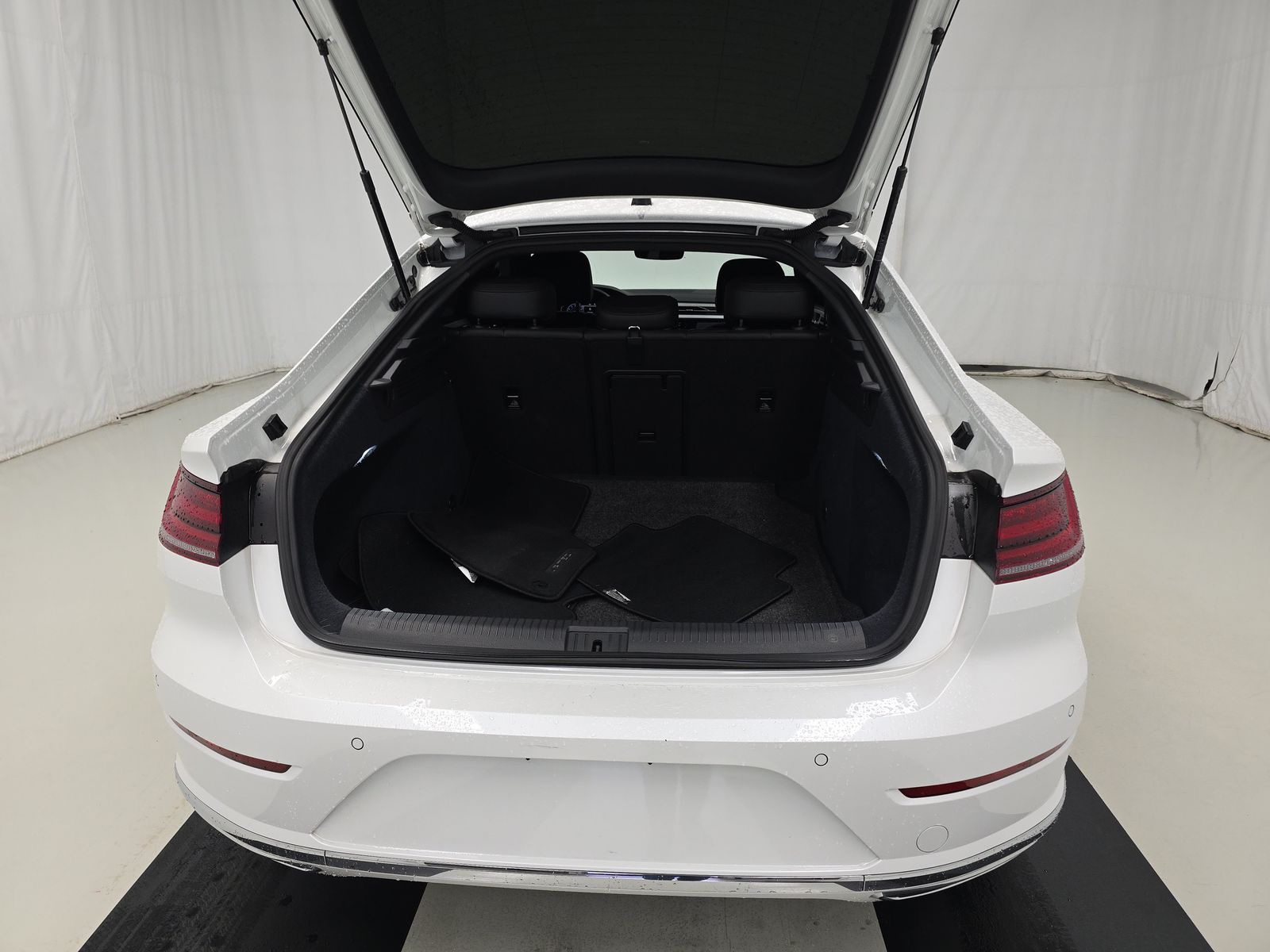 2022 Volkswagen Arteon SE R-Line FWD