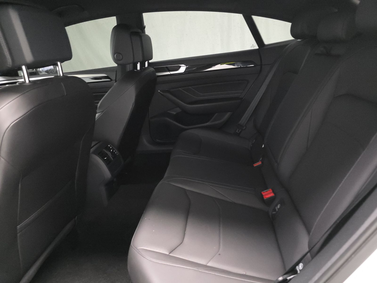 2022 Volkswagen Arteon SE R-Line FWD