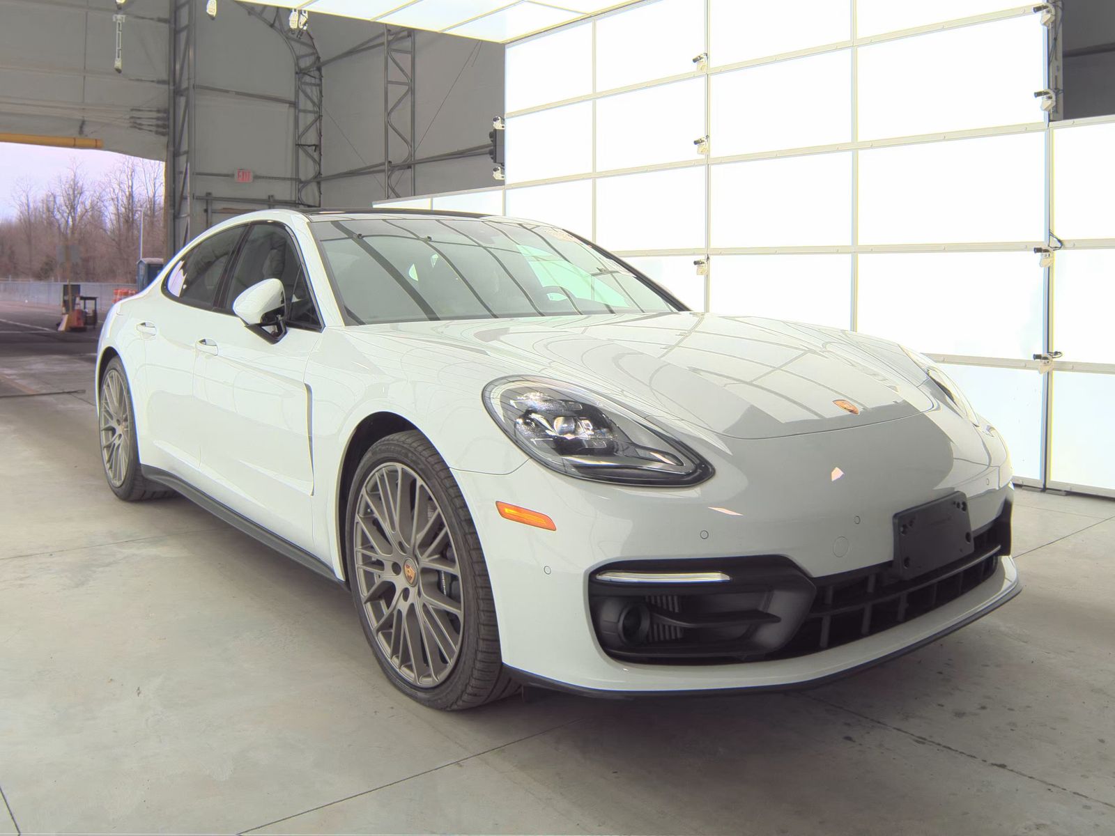 2023 Porsche Panamera 4 Platinum Edition AWD