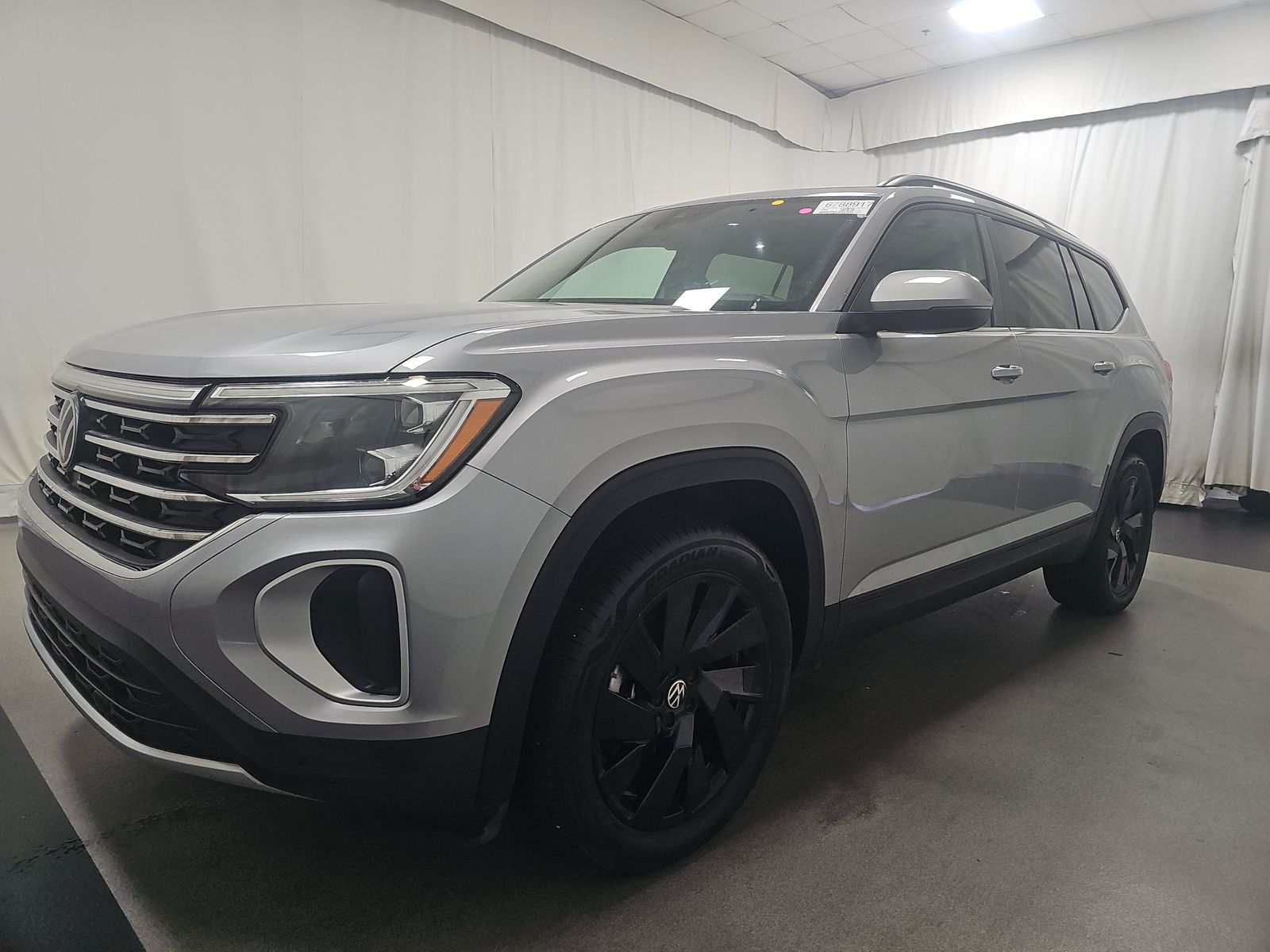 2024 Volkswagen Atlas 2.0T SE FWD