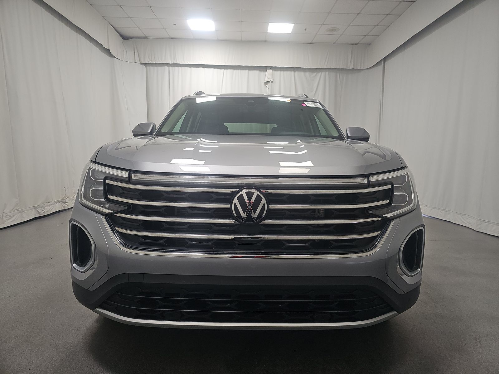 2024 Volkswagen Atlas 2.0T SE FWD