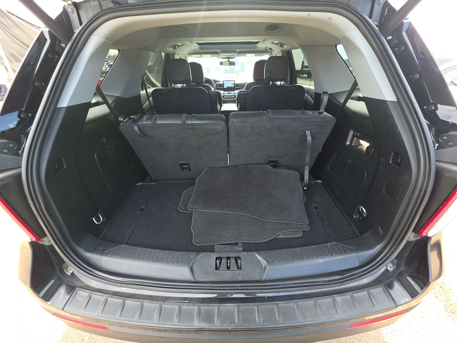 2024 Ford Explorer XLT AWD