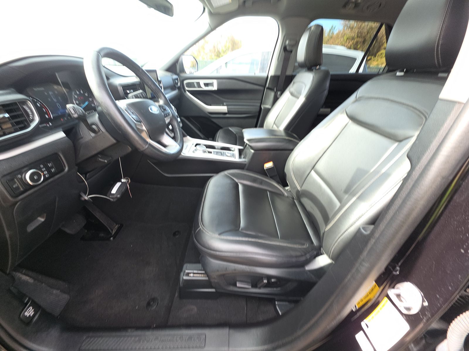 2024 Ford Explorer XLT AWD