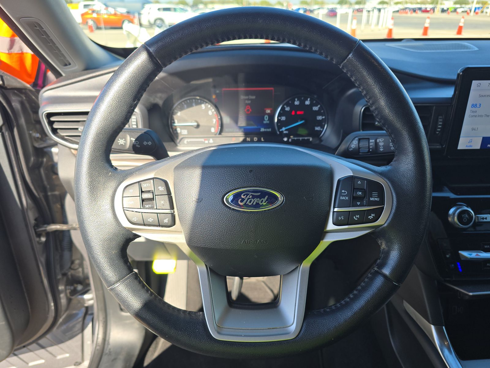 2023 Ford Explorer Limited AWD