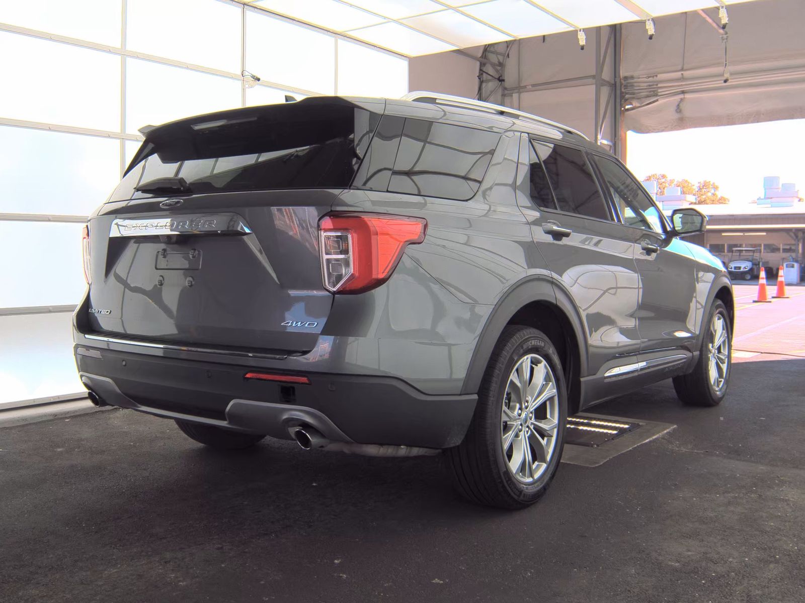 2023 Ford Explorer Limited AWD