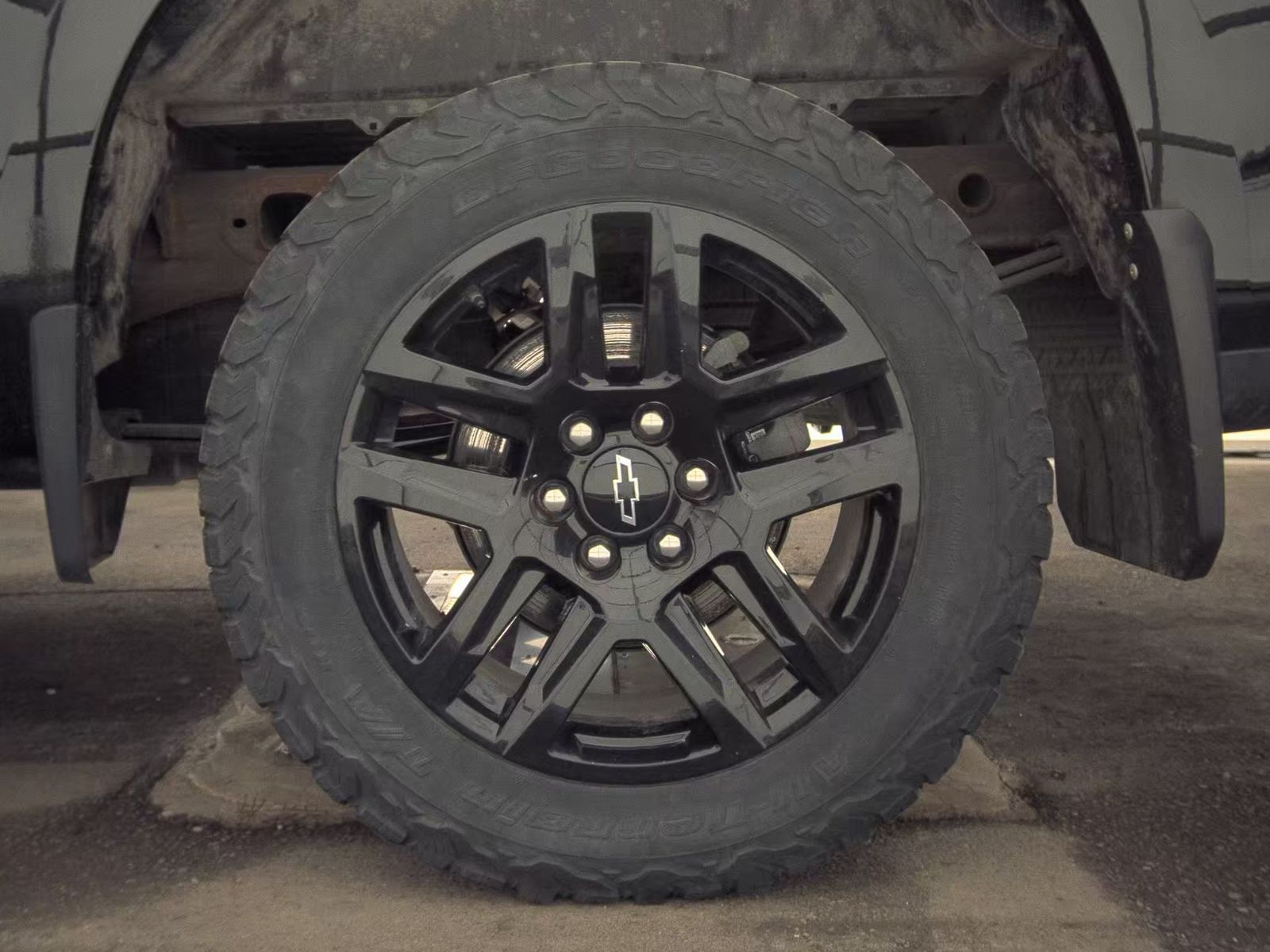 2023 Chevrolet Silverado 1500 Custom AWD