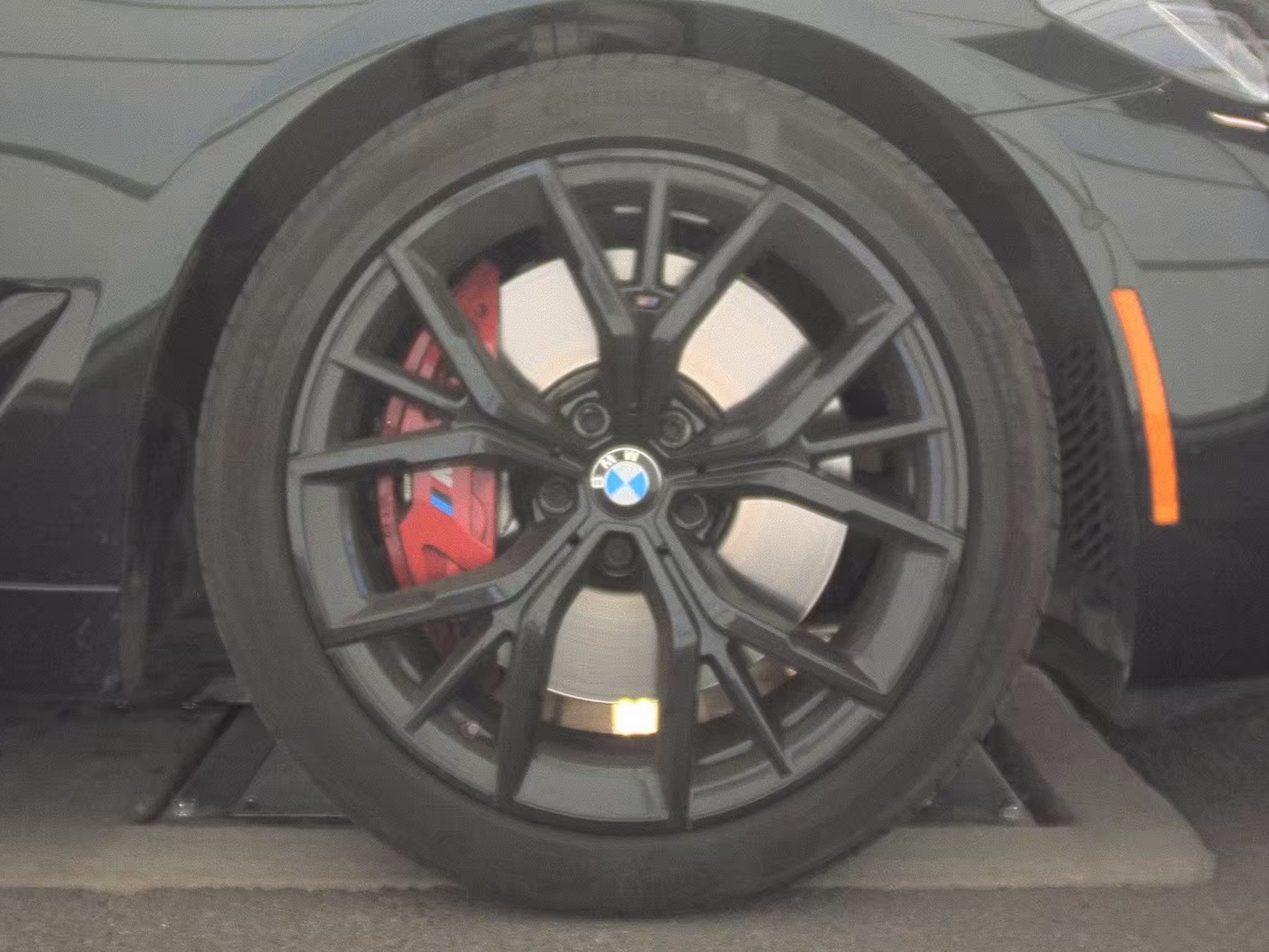 2023 BMW 5 Series M550i xDrive AWD