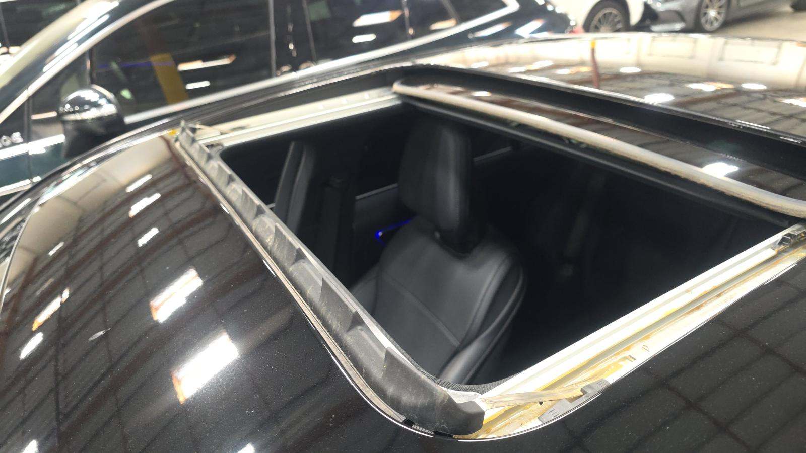 2025 Mercedes-Benz C-Class C 300 RWD