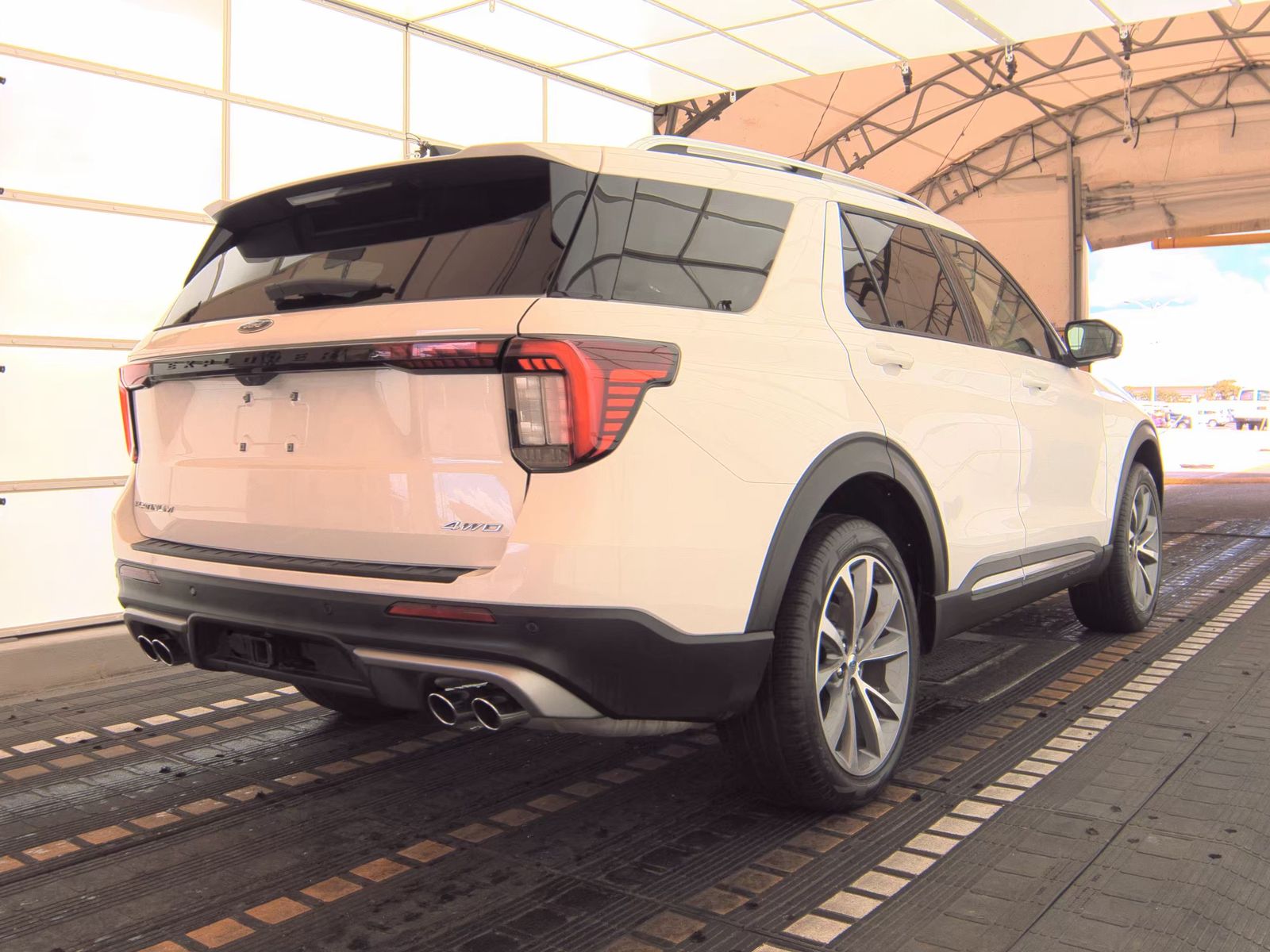 2025 Ford Explorer Platinum AWD