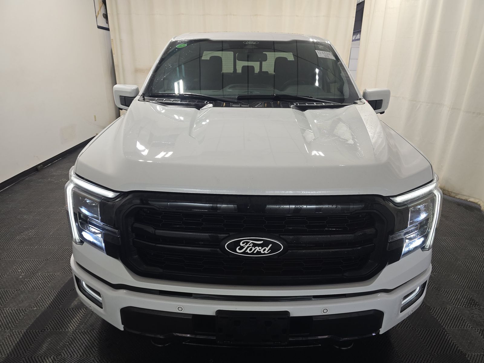 2024 Ford F-150 Hybrid Lariat AWD