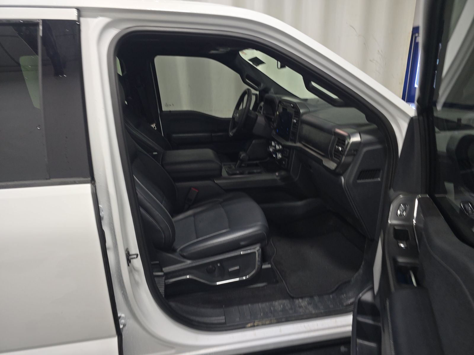 2024 Ford F-150 Hybrid Lariat AWD