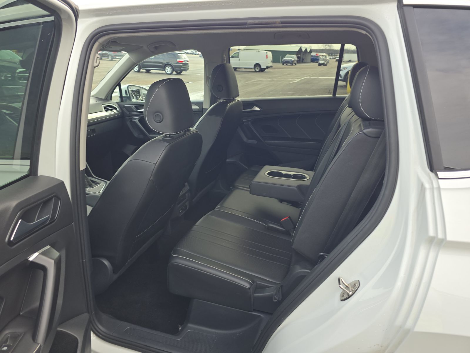 2024 Volkswagen Tiguan 2.0T SE FWD