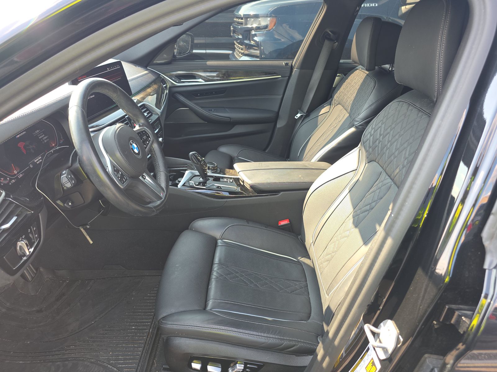 2023 BMW 5 Series M550i xDrive AWD