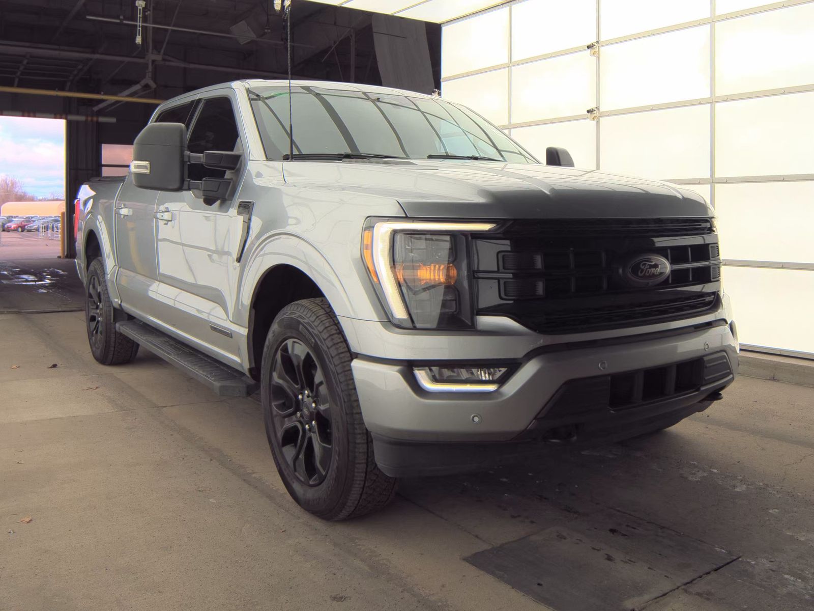 2023 Ford F-150 Hybrid XLT AWD