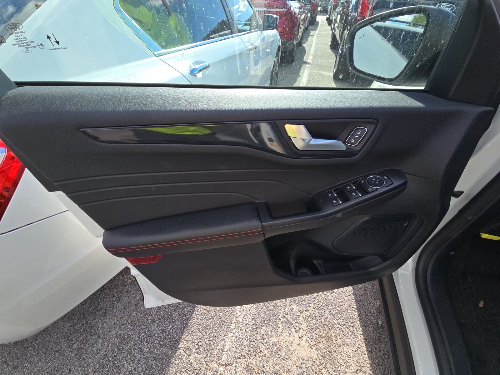 2025 Ford Escape Hybrid ST-Line FWD