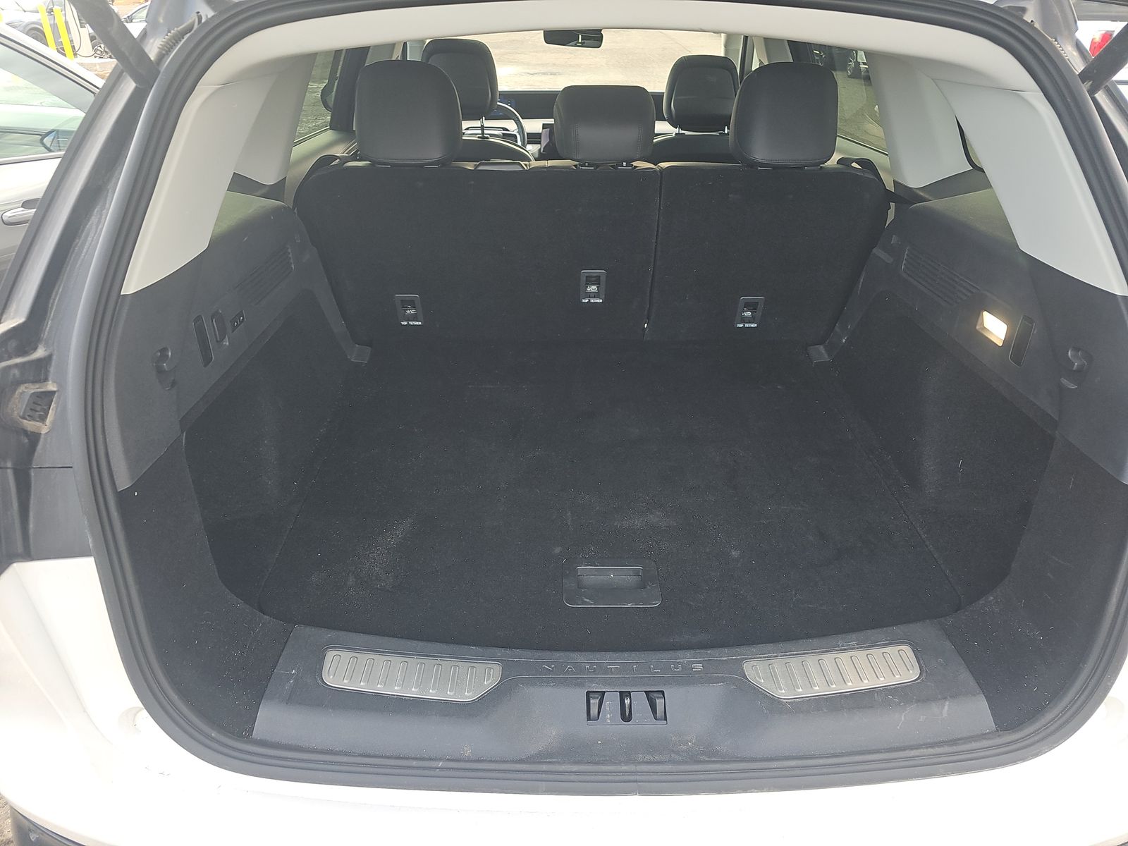 2025 Lincoln Nautilus Reserve AWD