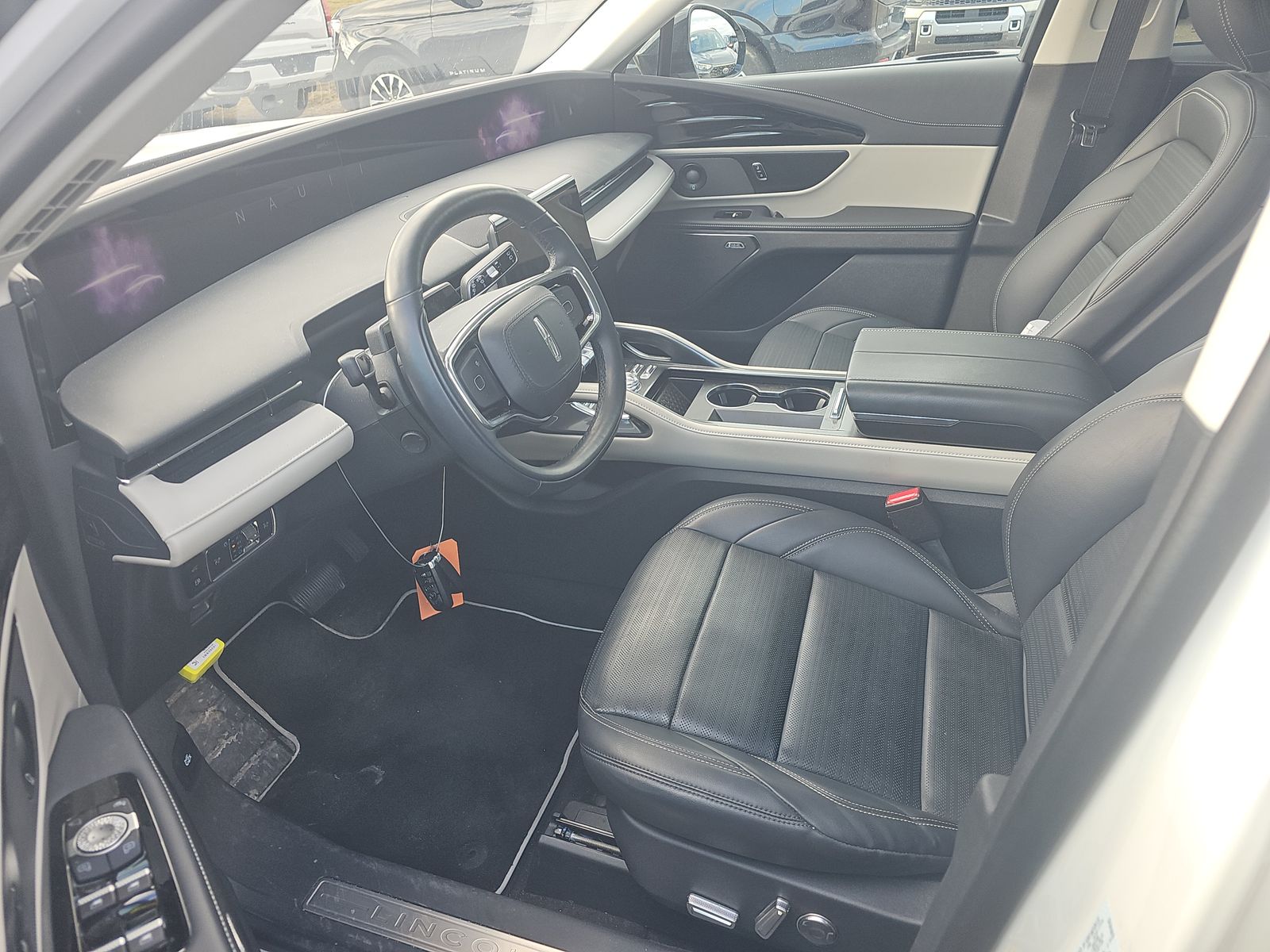 2025 Lincoln Nautilus Reserve AWD