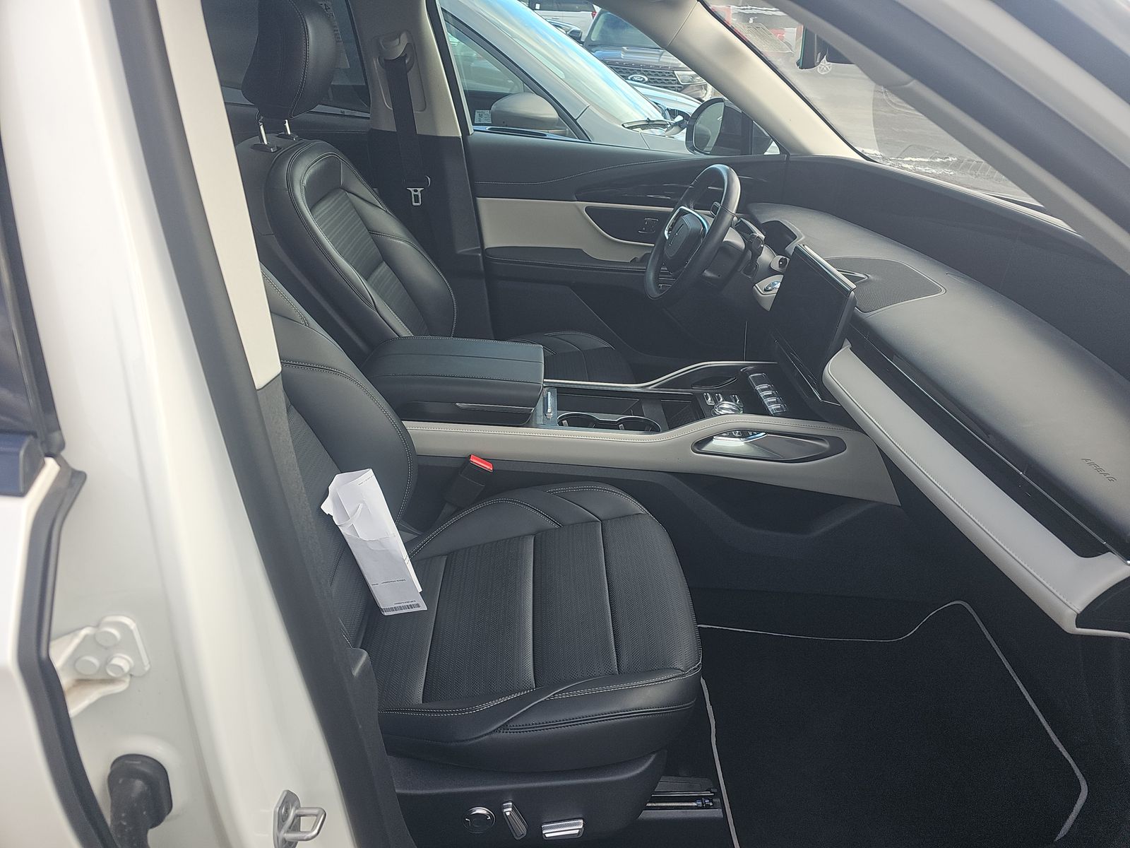 2025 Lincoln Nautilus Reserve AWD