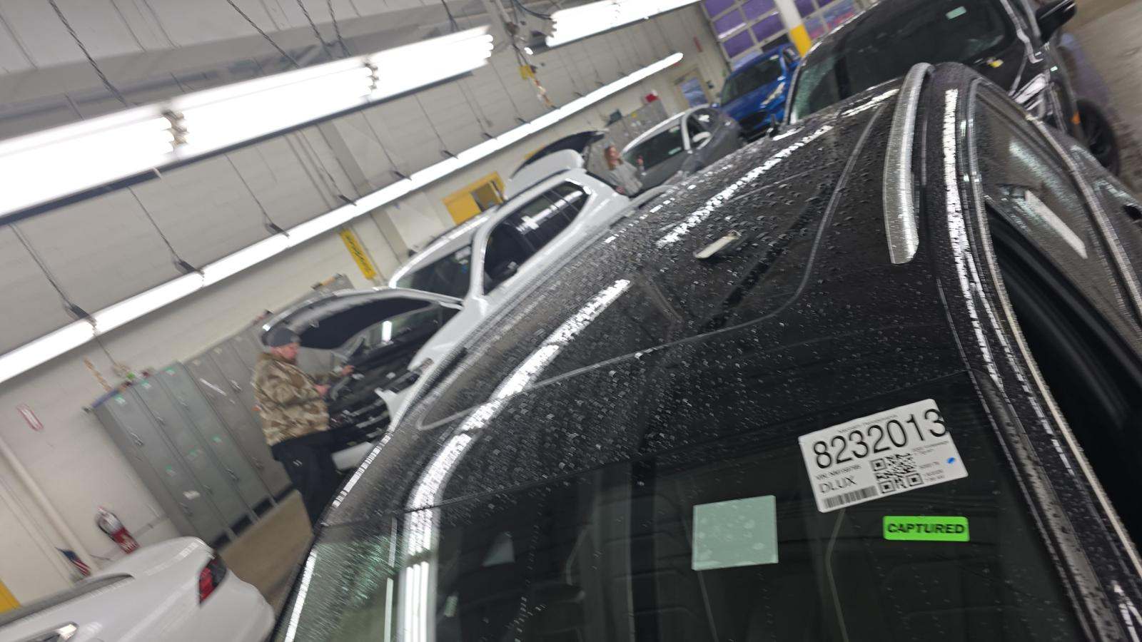 2022 Volkswagen Tiguan 2.0T SEL R-Line AWD