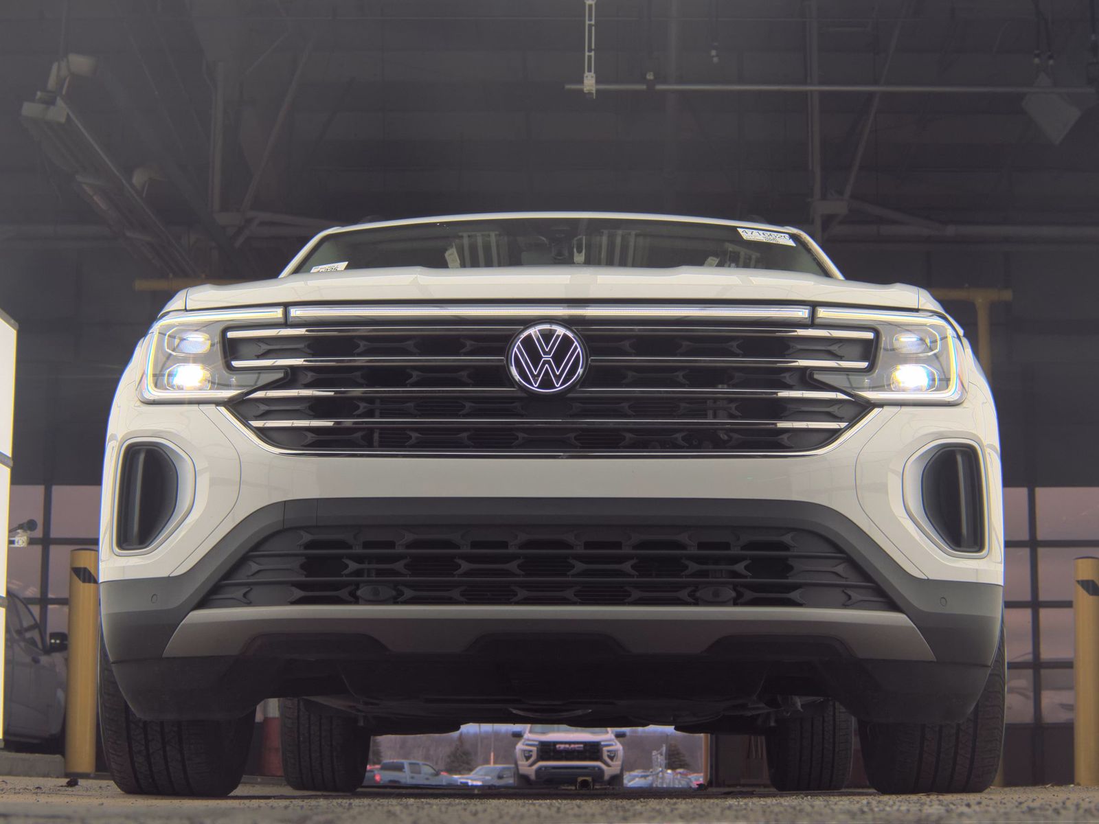 2025 Volkswagen Atlas 2.0T SE AWD