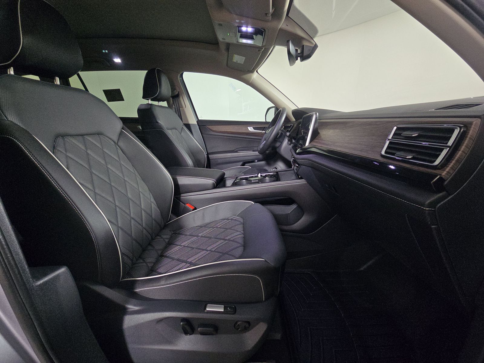 2025 Volkswagen Atlas Execline AWD
