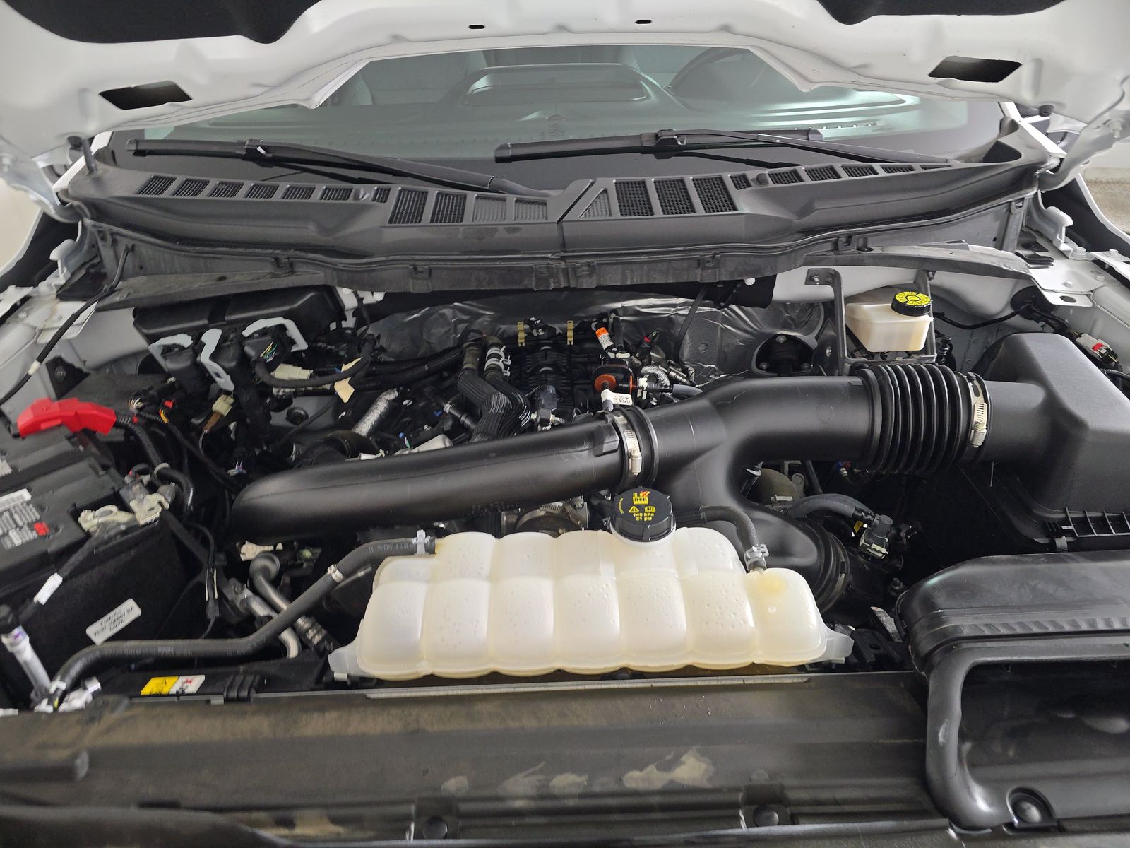 2024 Ford F-150 XLT AWD