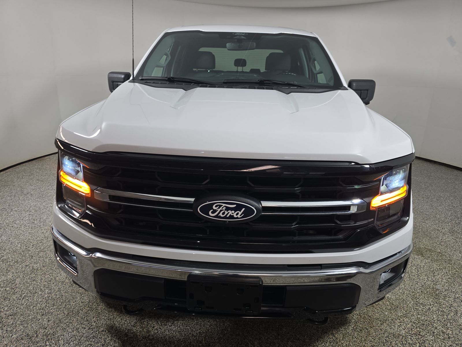 2024 Ford F-150 XLT AWD