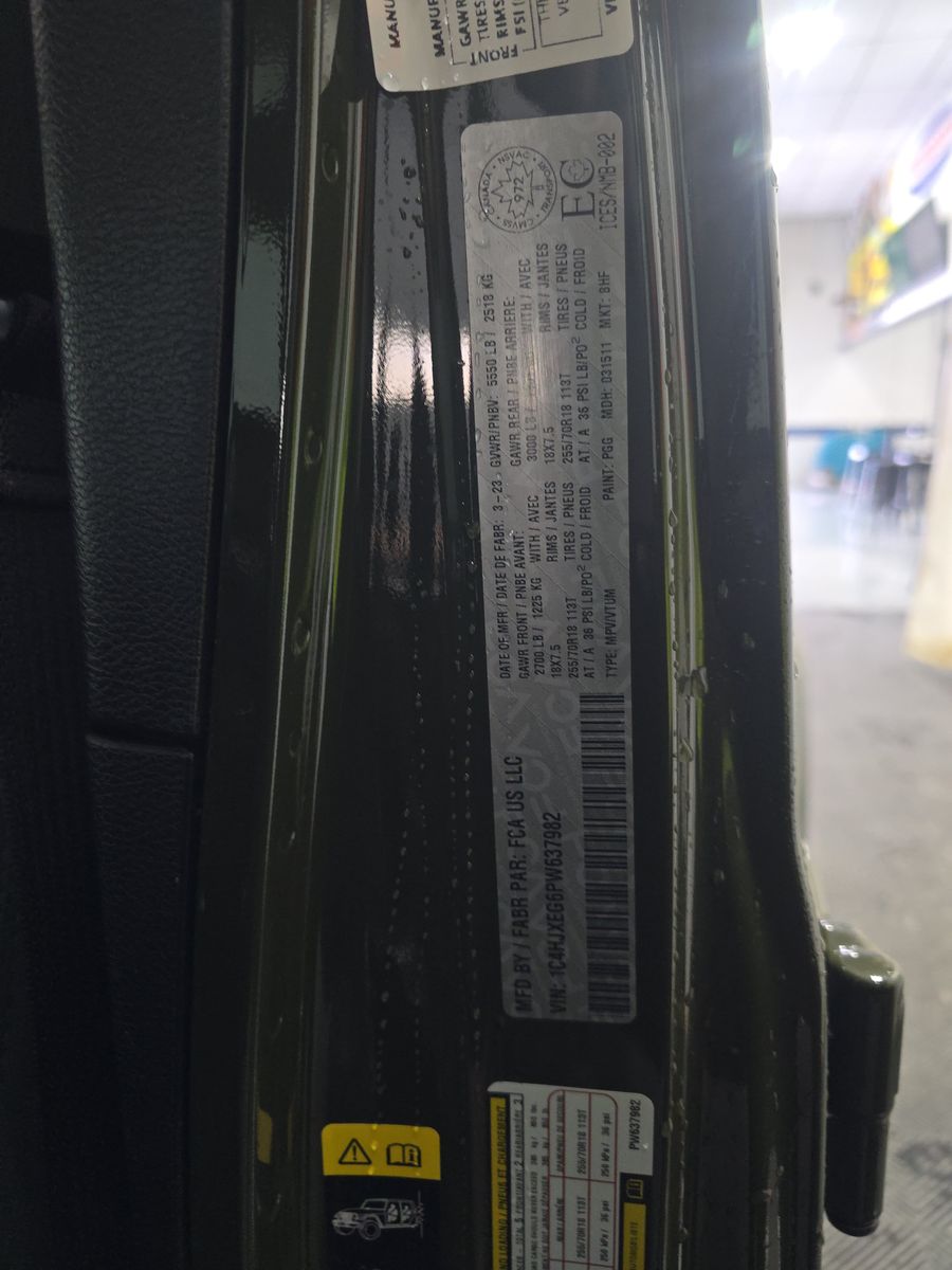 2023 Jeep Wrangler Sahara AWD