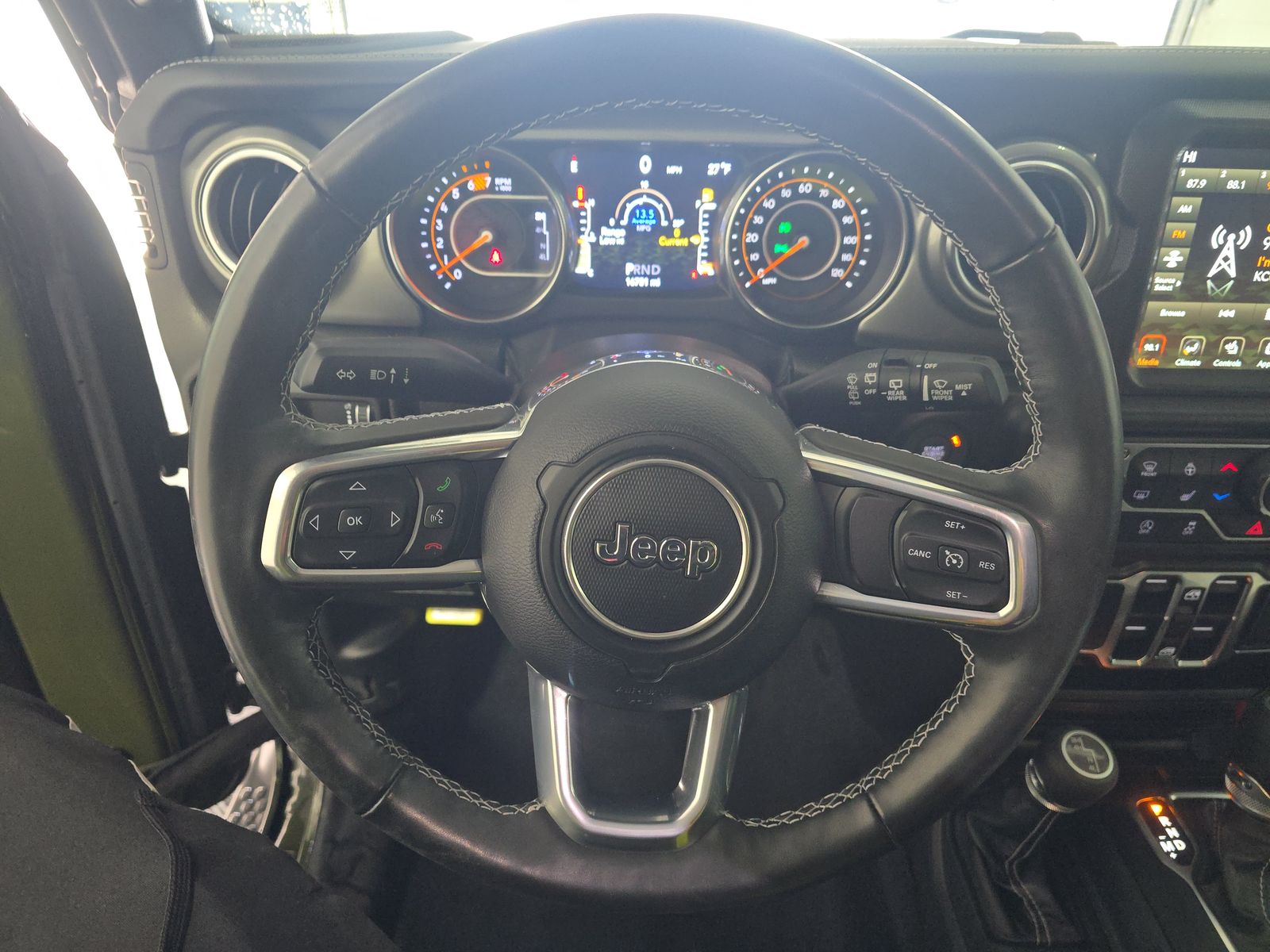 2023 Jeep Wrangler Sahara AWD