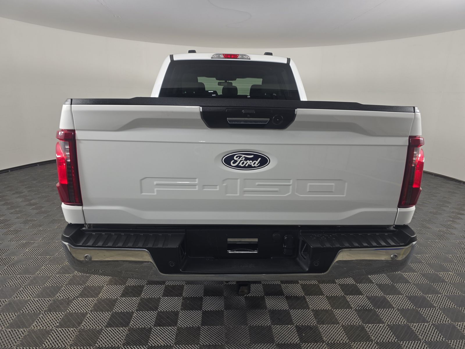 2024 Ford F-150 XLT AWD