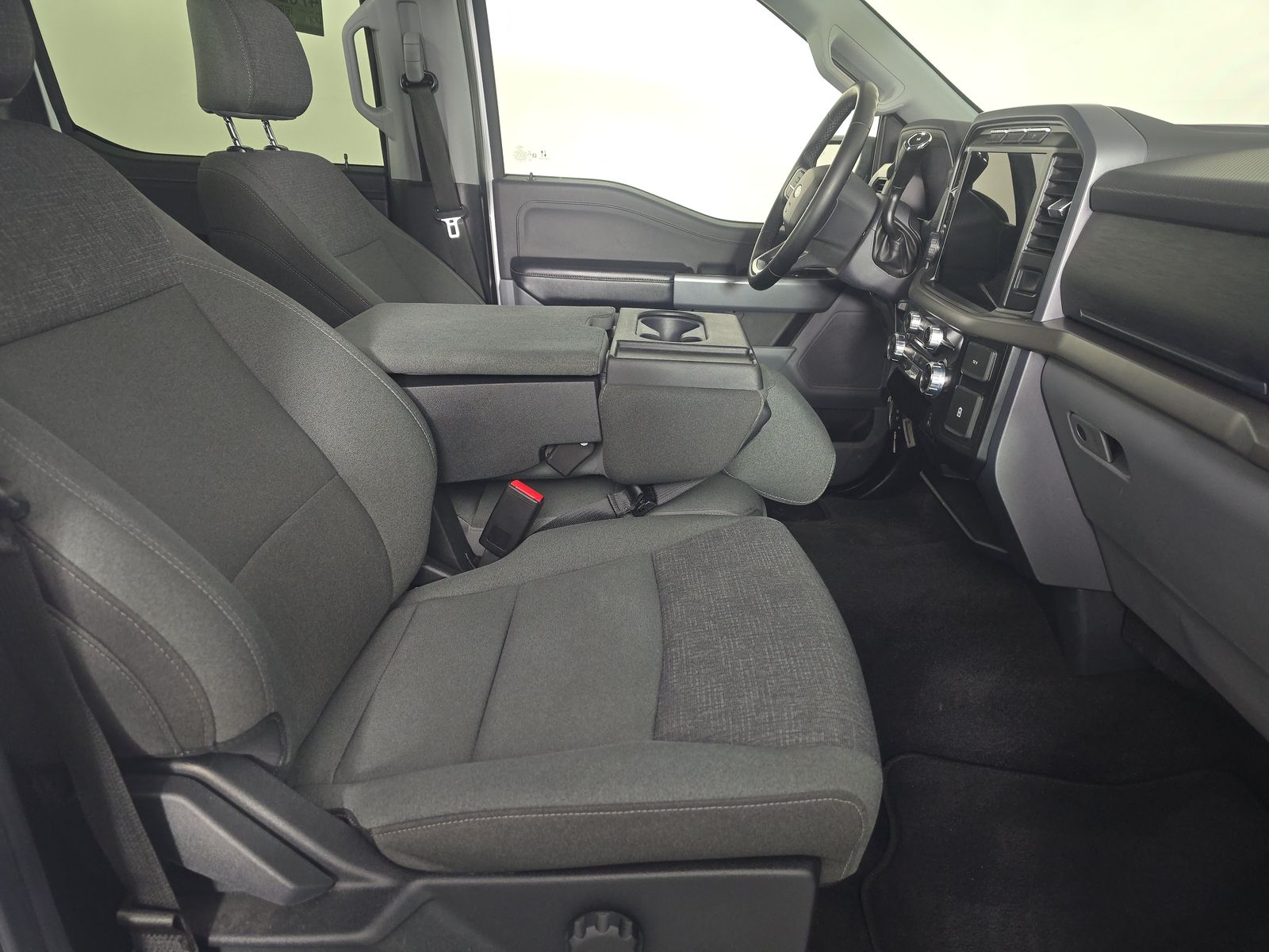 2024 Ford F-150 XLT AWD