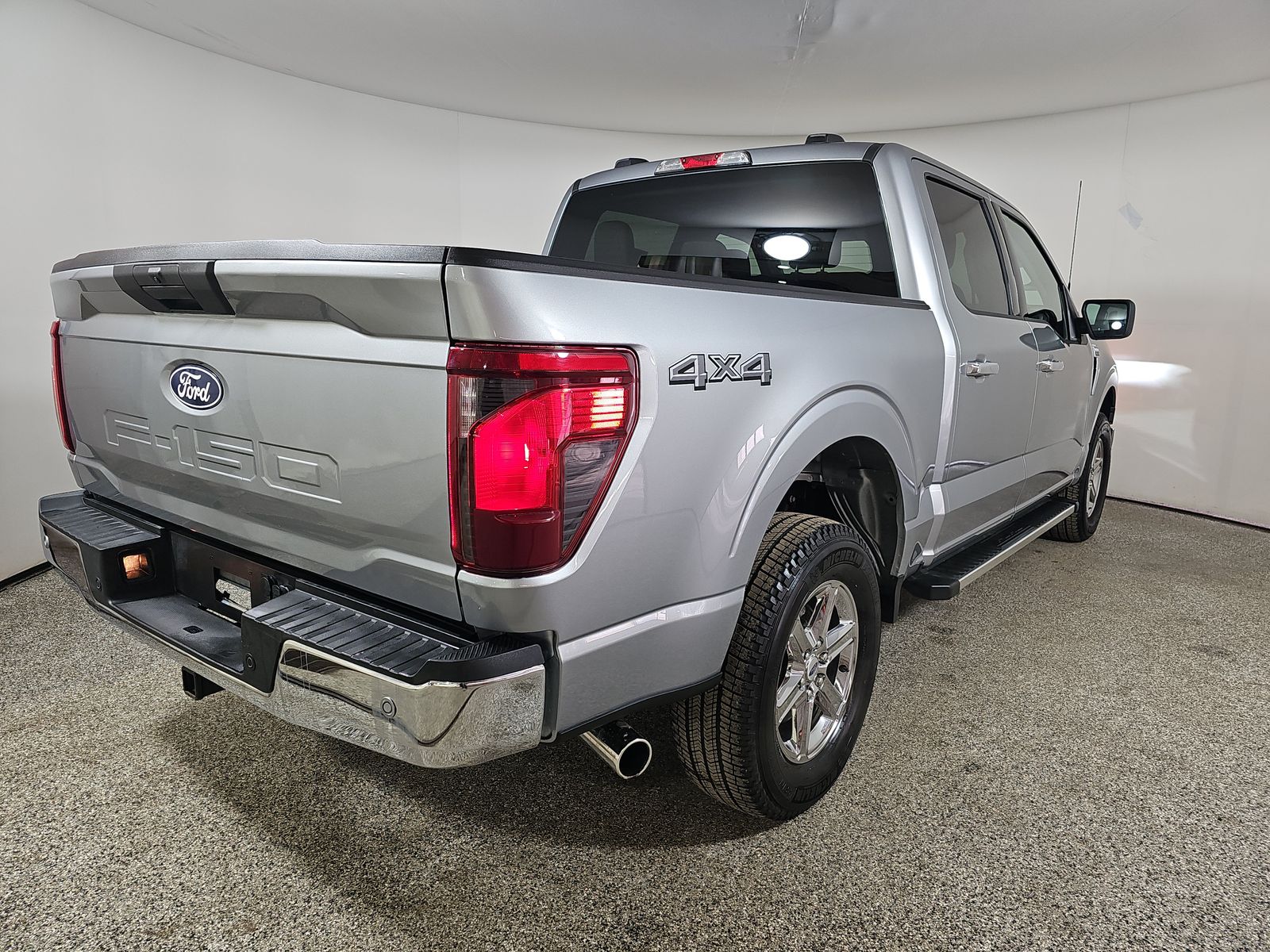 2025 Ford F-150 XLT AWD