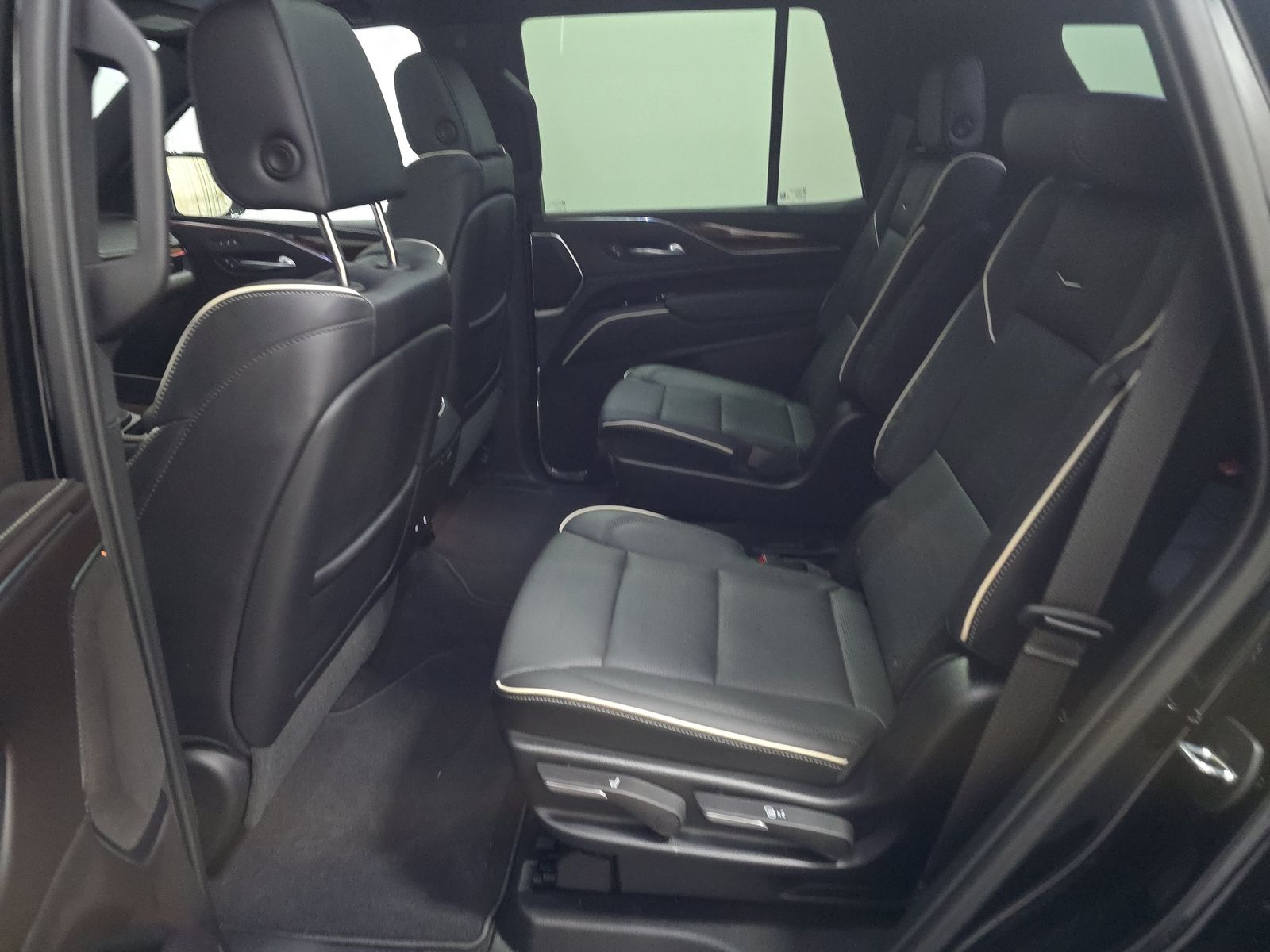 2024 Cadillac Escalade Premium Luxury AWD