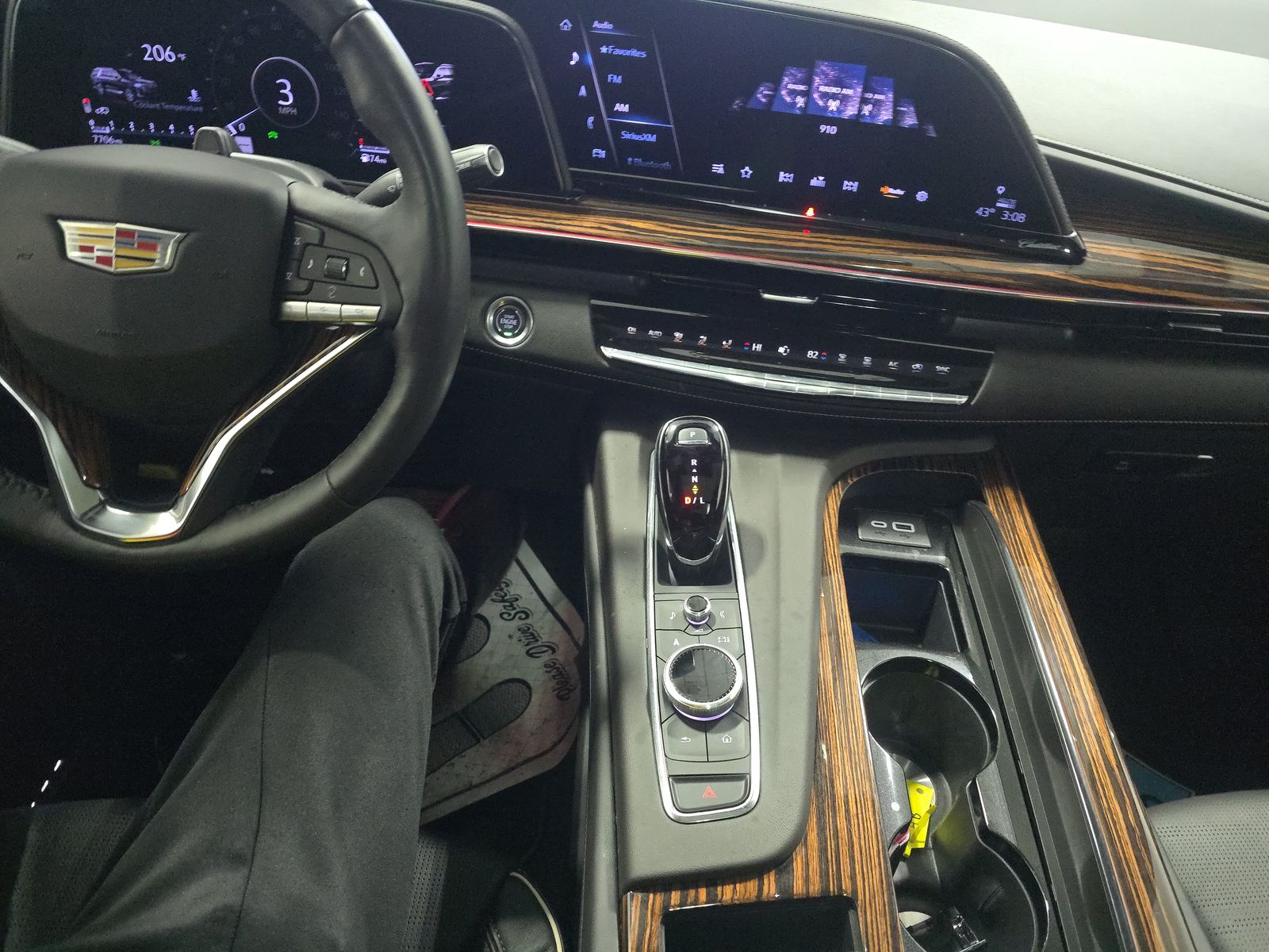 2024 Cadillac Escalade Premium Luxury AWD