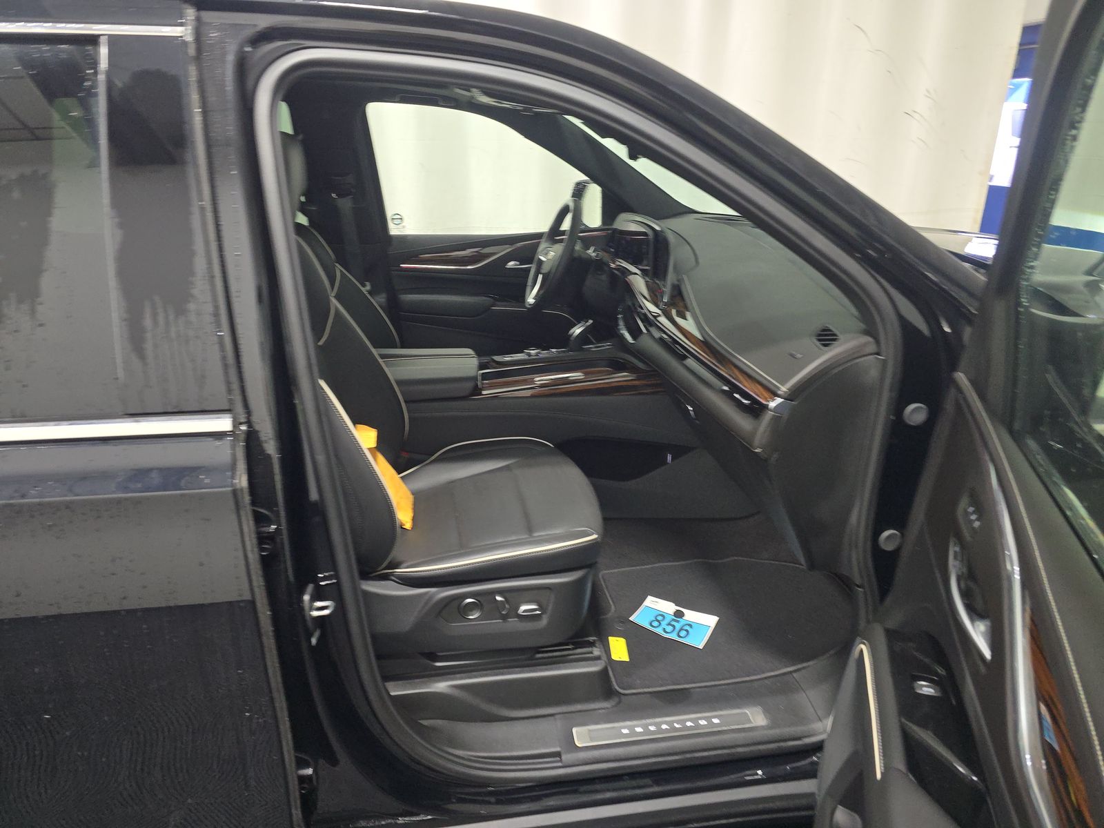 2024 Cadillac Escalade Premium Luxury AWD