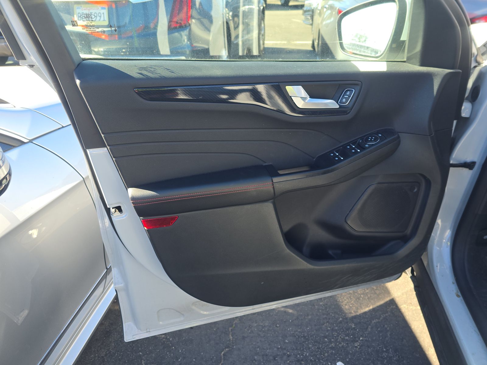 2025 Ford Escape Hybrid ST-Line Elite AWD