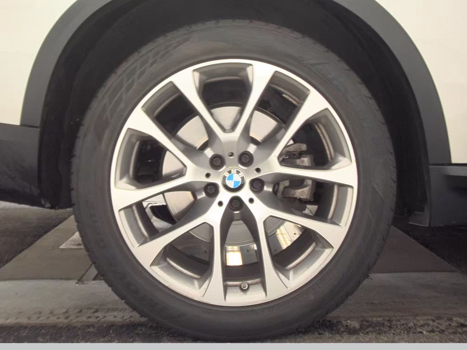 2024 BMW X5 sDrive40i RWD