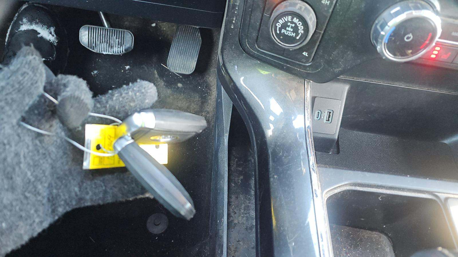 2022 Ford F-150 XLT AWD