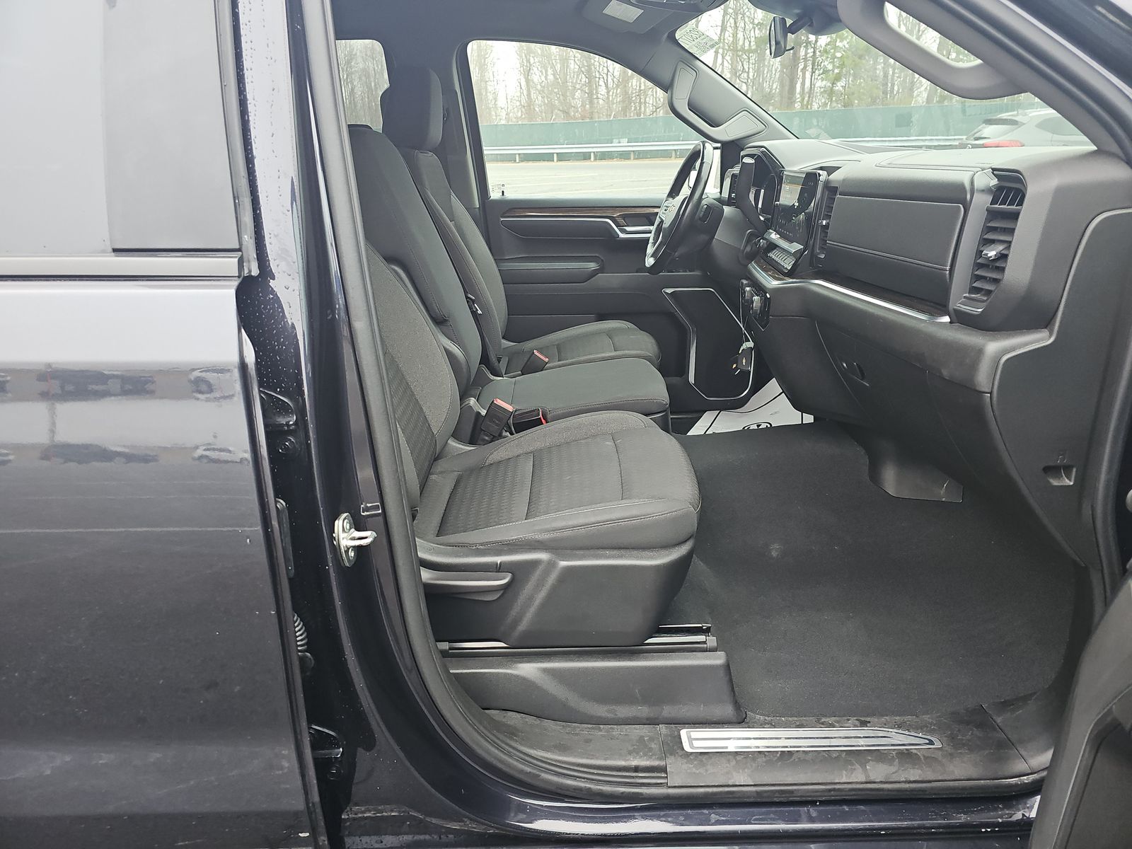 2022 Chevrolet Silverado 1500 LT AWD